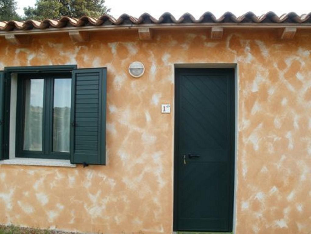 Farm Stay Gli Oleandri Loiri Porto San Paolo Ngoại thất bức ảnh
