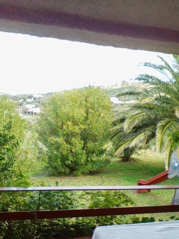 Farm Stay Gli Oleandri Loiri Porto San Paolo Phòng bức ảnh